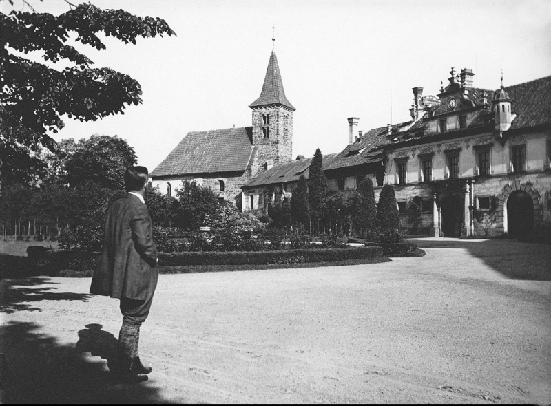 Průhonice 1910 - zámek